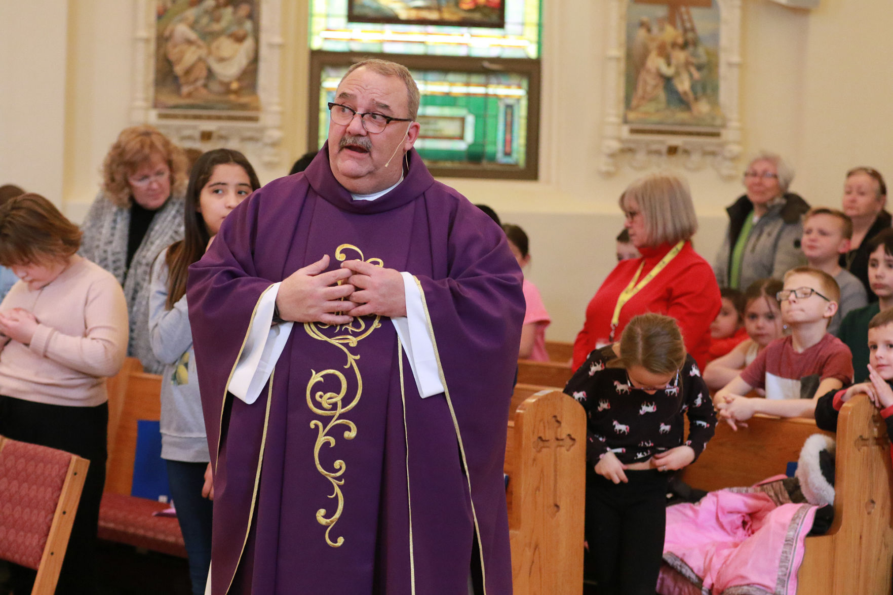 PHOTOS- Ash Wednesday noon service St. Agnes 20200226811.jpg